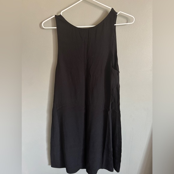 Aritzia Dress - Picture 4 of 4